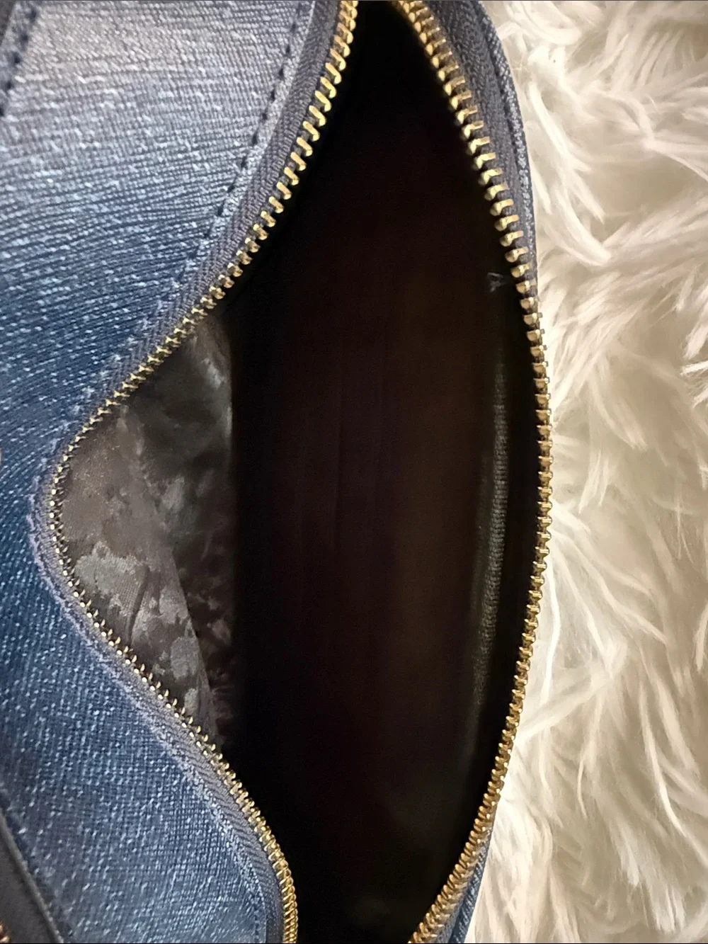 Karl Lagerfeld Navy and Gold Embellished Crossbody Messenger Bag